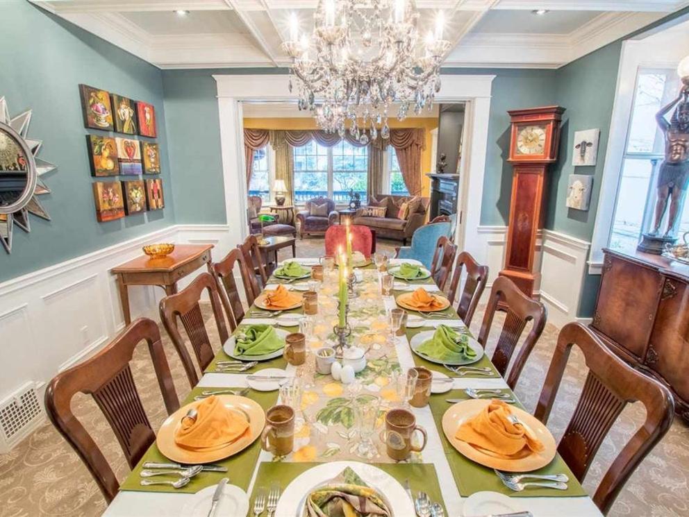 לאנגלי West End Guest House מראה חיצוני תמונה