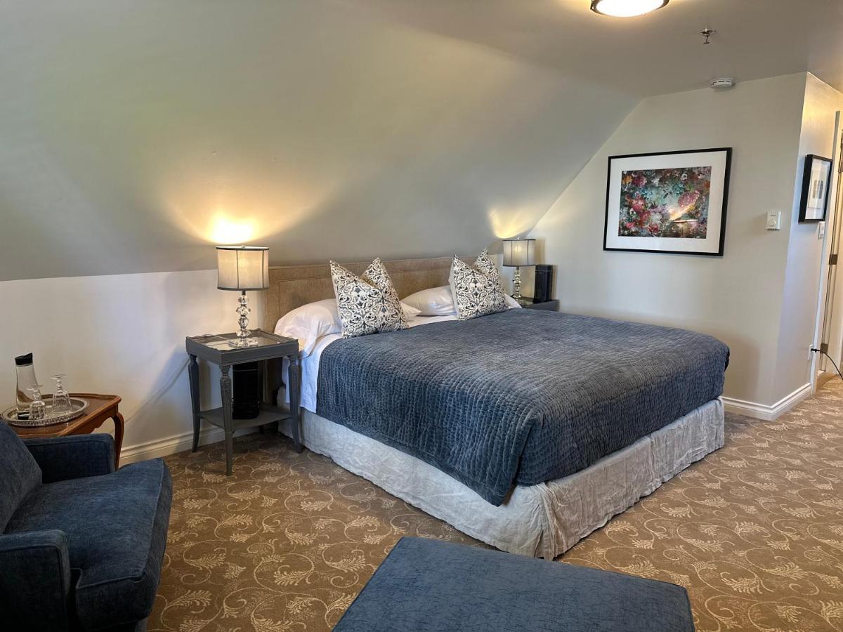לאנגלי West End Guest House מראה חיצוני תמונה